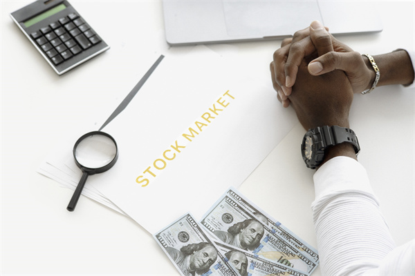 美联储戴利：限制性利率需要更多时间发挥作用